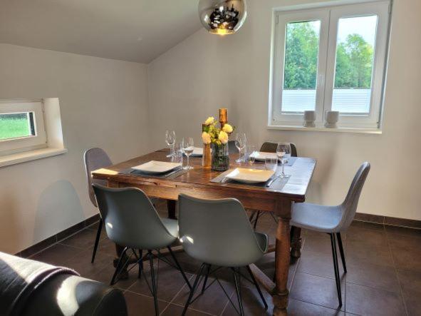 Familienfreundliche Grosszuegige Ferienwohnung Schlierachwelle Zwischen Schliersee Und Tegernsee Hausham Zewnętrze zdjęcie